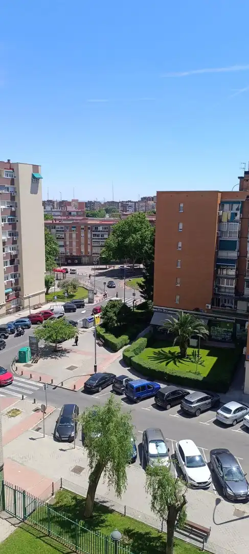 Außenansicht von Wohnung zum Verkauf in Leganés mit Terrasse und Möbliert