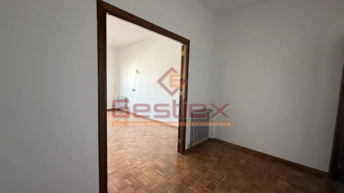 Duplex for sale in Almendralejo, imagen 4
