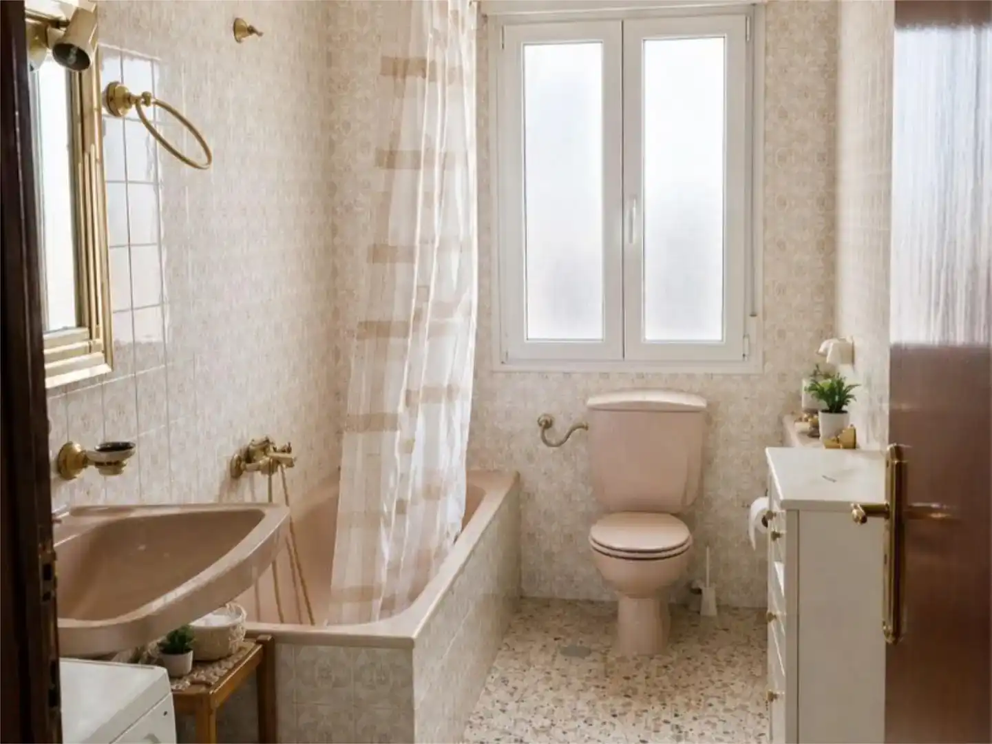 Bathroom of Flat for sale in Tábara  with Storage room, Furnished and Balcony