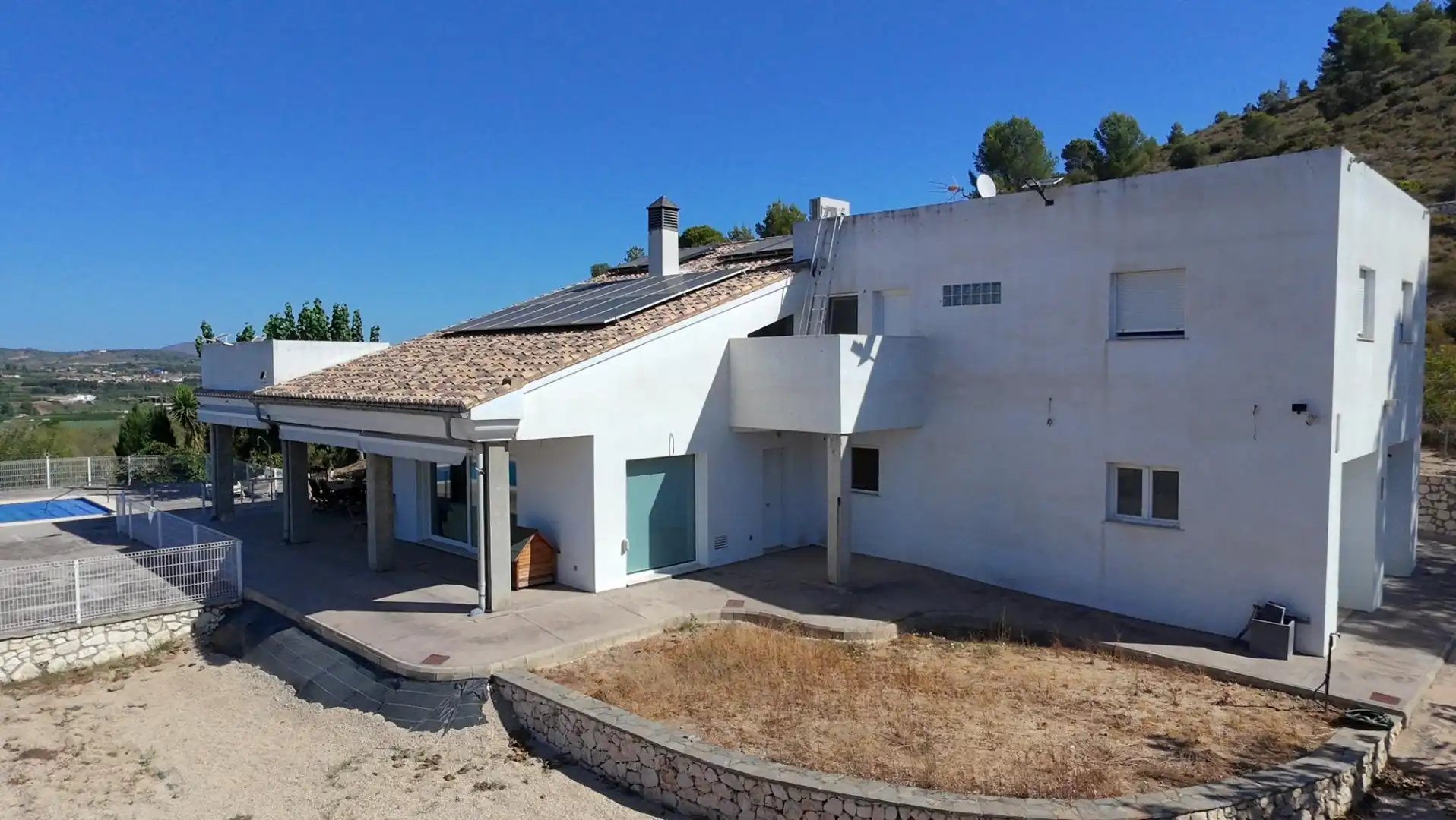 Vista exterior de Casa o xalet en venda en Xàtiva amb Aire condicionat, Calefacció i Jardí privat