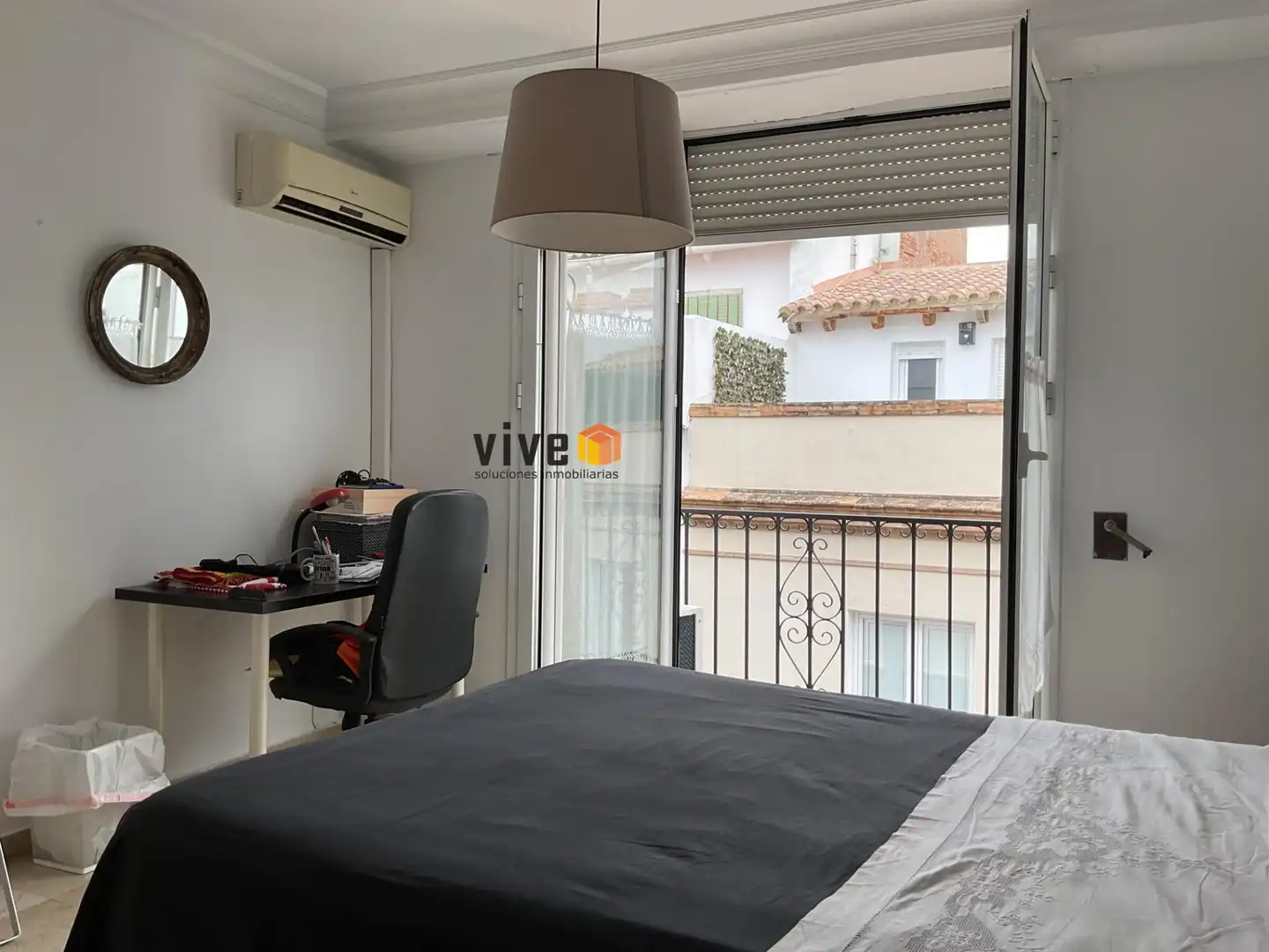 Bedroom of Flat for sale in Sevilla  with Air Conditioner, Heating and Terrace
