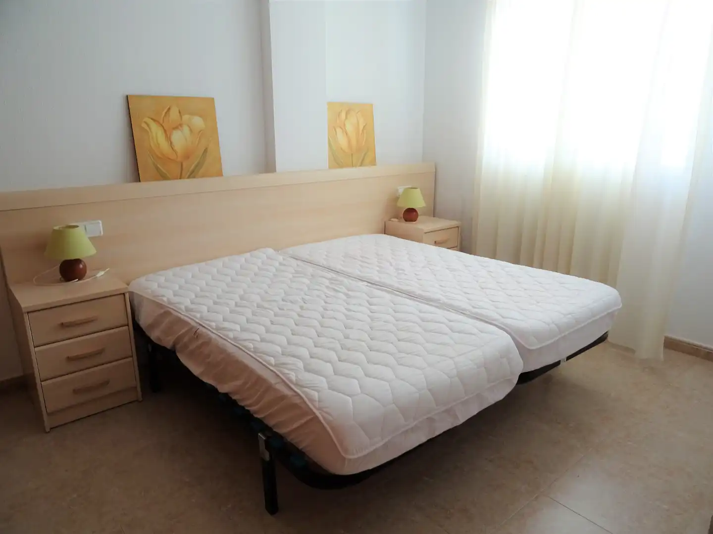Dormitori de Apartament de lloguer en Alcalà de Xivert amb Aire condicionat, Terrassa i Moblat