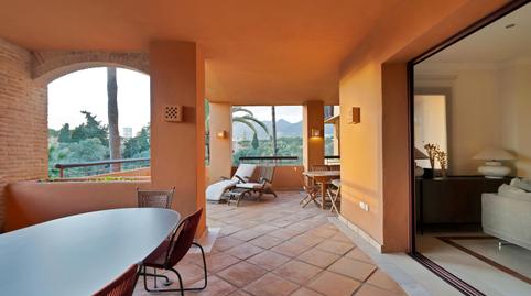 Foto 3 de Apartament en venda a  Urbanización Gran Bahía de Marbella, Bahía de Marbella, Marbella