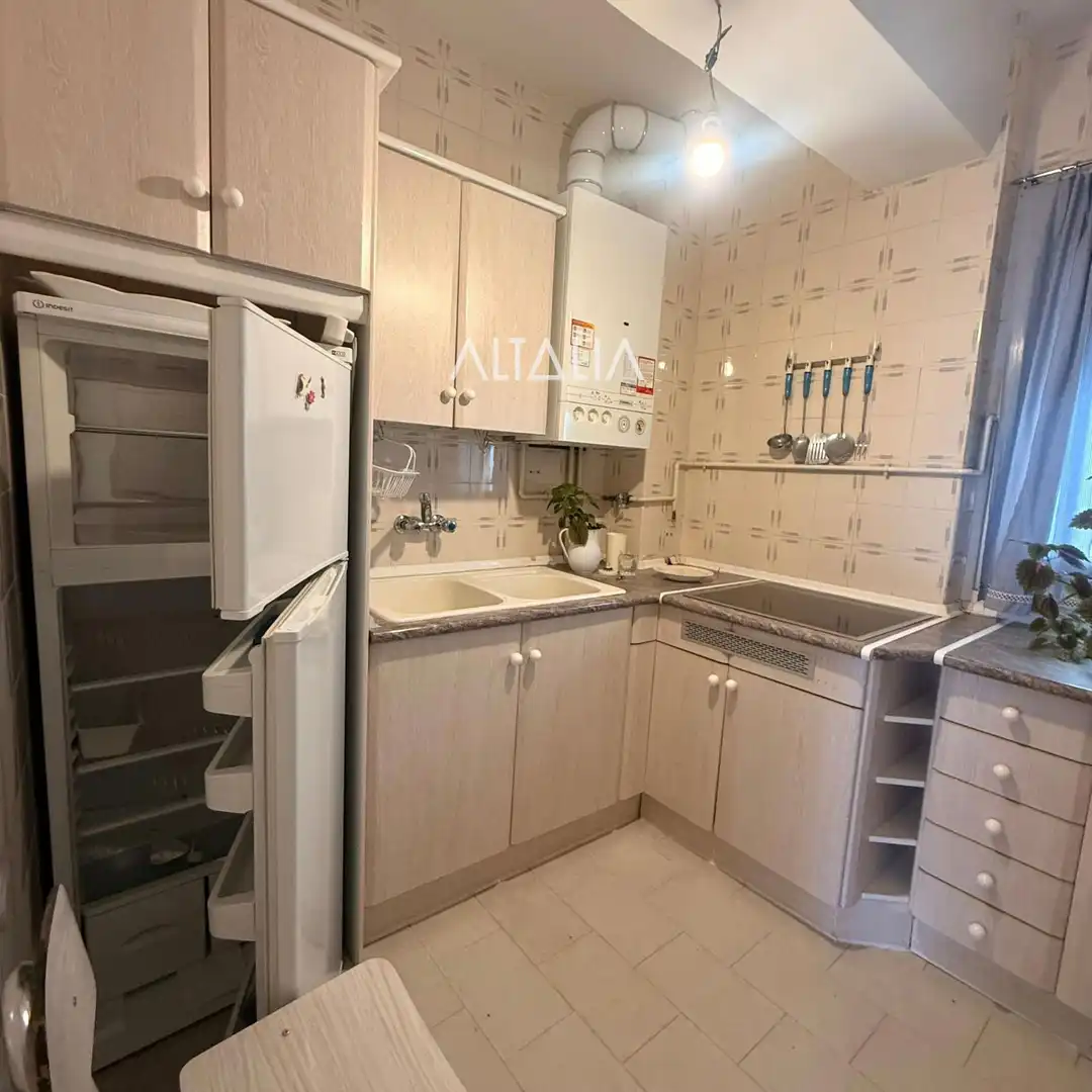 Kitchen of Flat for rent in Cuenca  with Heating and Storage room