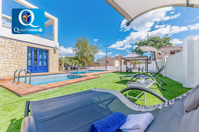 Casa-chalet en Venta en Vistahermosa