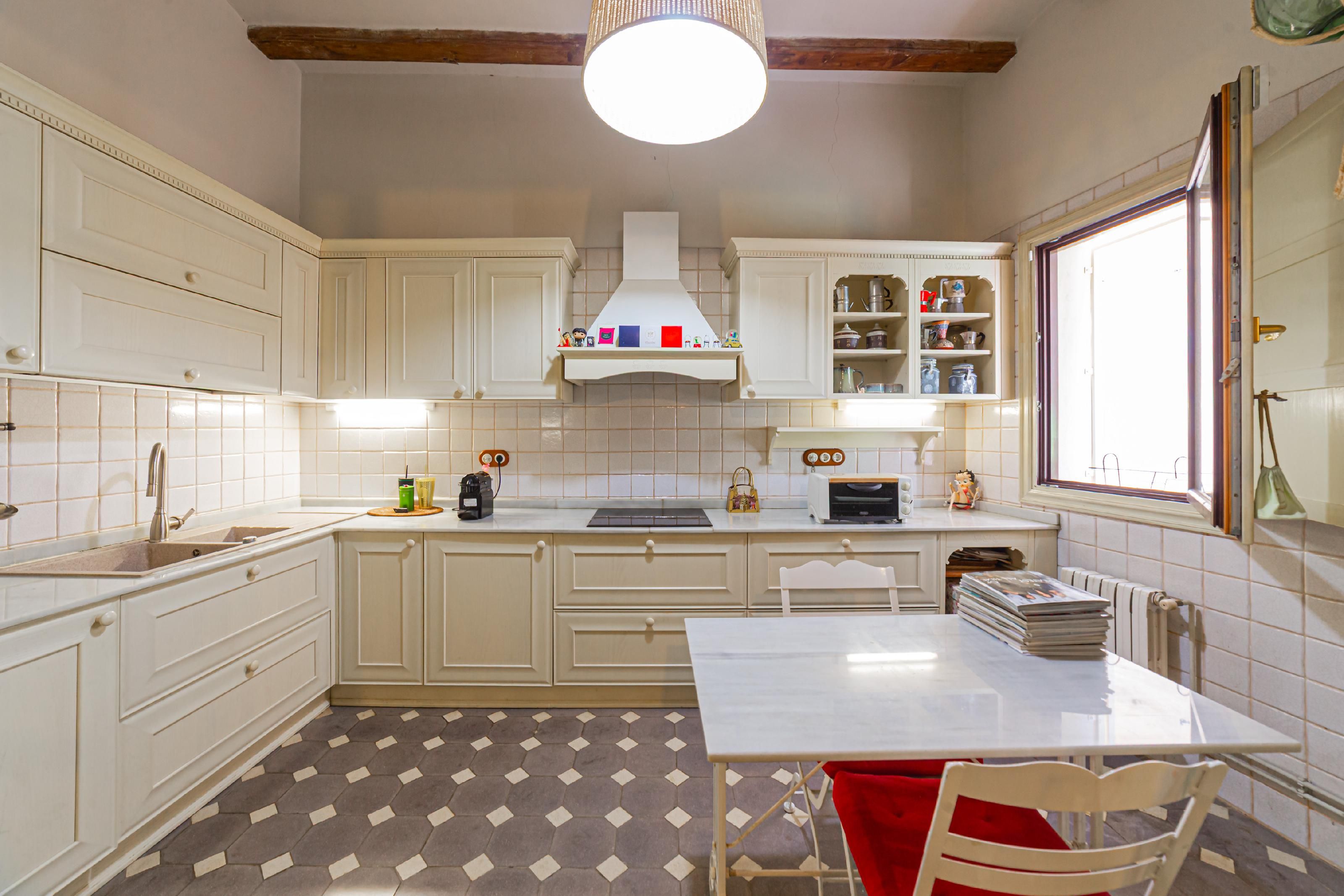 Kitchen of Flat for sale in  Barcelona Capital  with Air Conditioner, Heating and Balcony