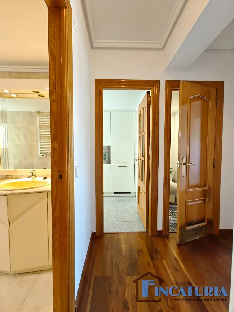 Piso en venta en Valencia con Aire acondicionado, Parquet y Balcón