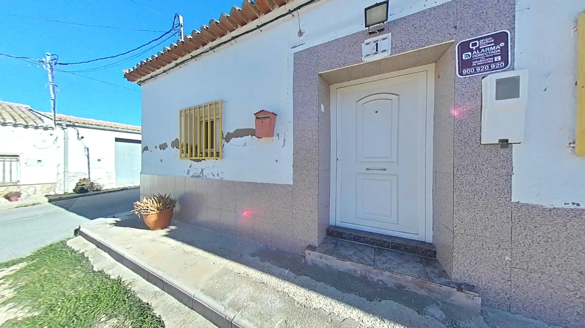 Außenansicht von Haus oder Chalet zum Verkauf in Villena