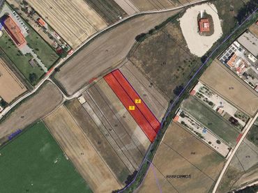 Terreny rústic en venda a Zona Rural