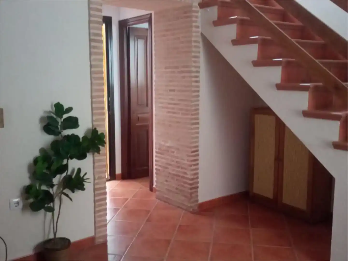 Flat for sale in Guadalcanal  with Air Conditioner and Storage room
