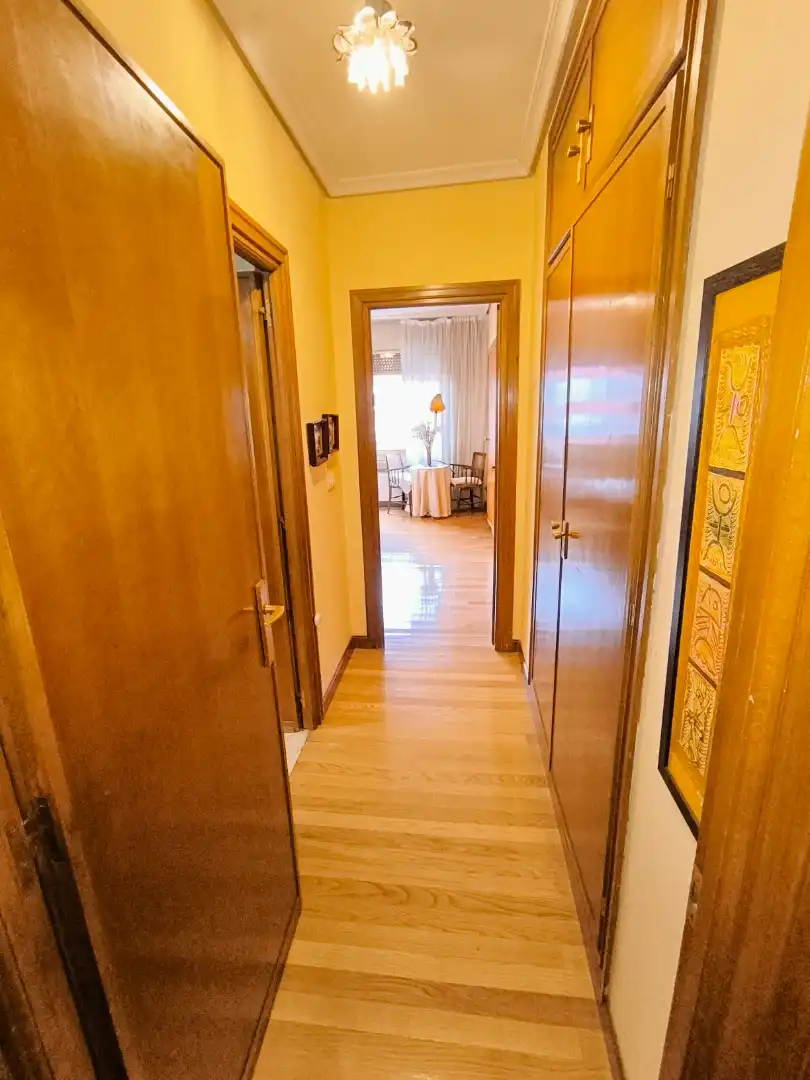 Piso en venta en Palencia con Calefacción, Parquet y Terraza