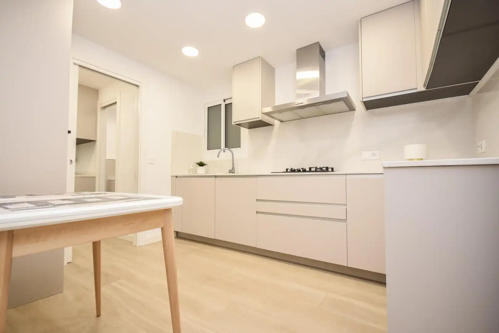 Cocina de Piso en venta en  Palma de Mallorca con Aire acondicionado, Parquet y Terraza