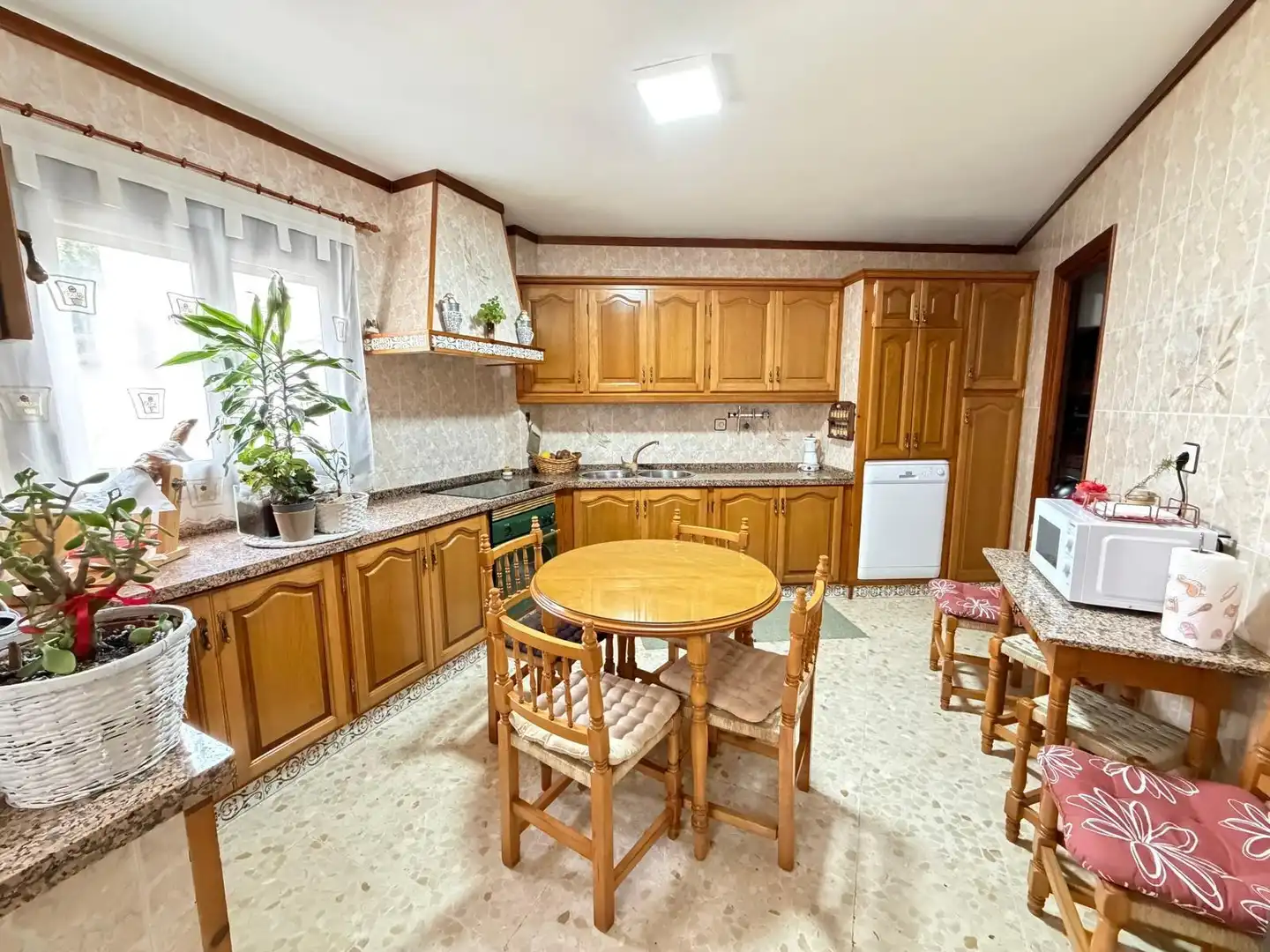 Cocina de Piso en venta en Antequera con Calefacción y Terraza