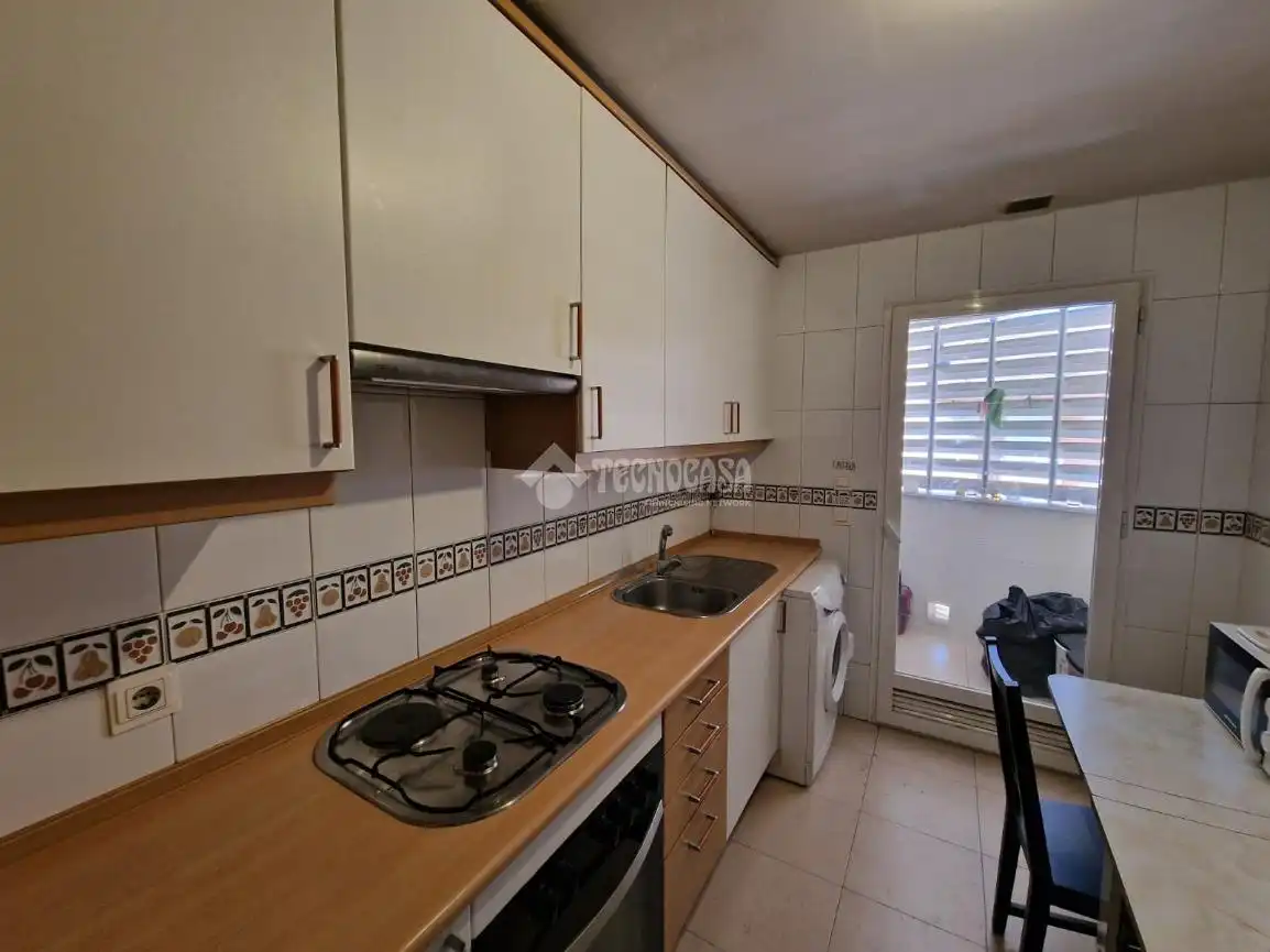 Cuina de Dúplex en venda en Alcorcón amb Calefacció