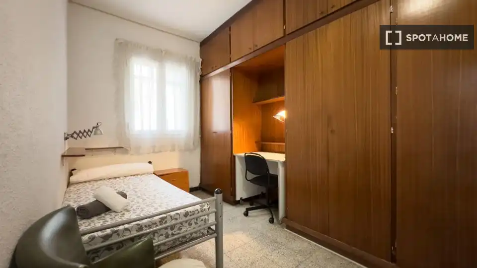 Habitació a La Marina del Port