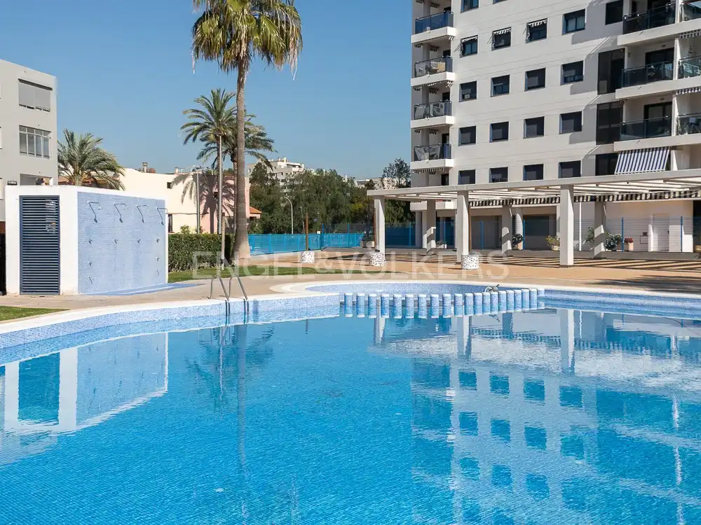 Swimming pool of Flat for rent in La Pobla de Farnals  with Air Conditioner, Heating and Private garden