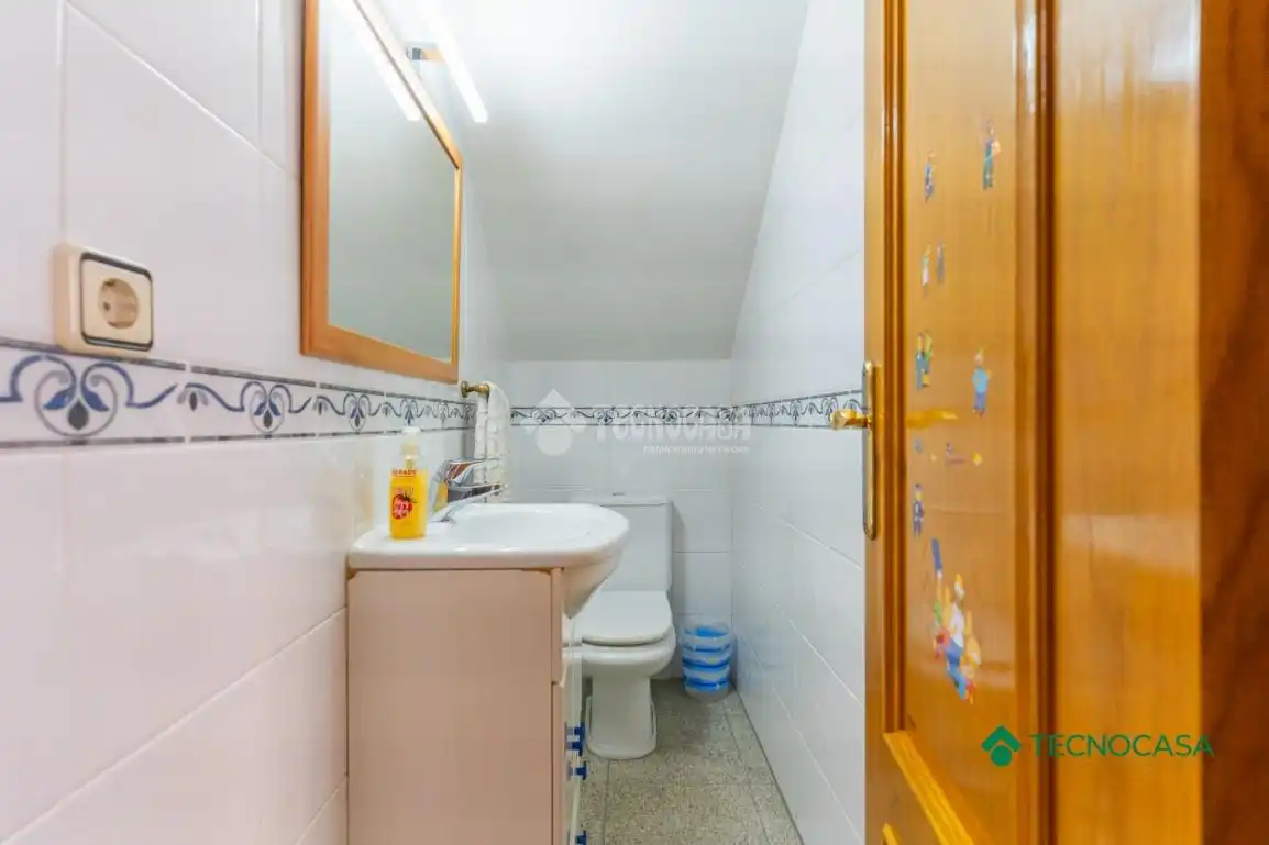 Casa aparellada en venda a La Gangosa, imagen 16