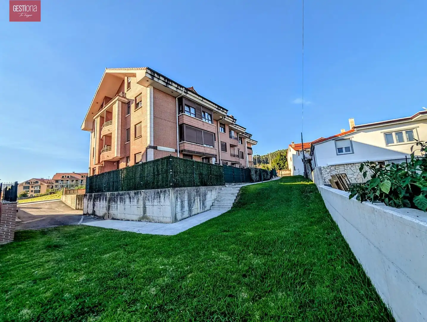 Exterior view of Apartments for sale in Meruelo, Cantabria