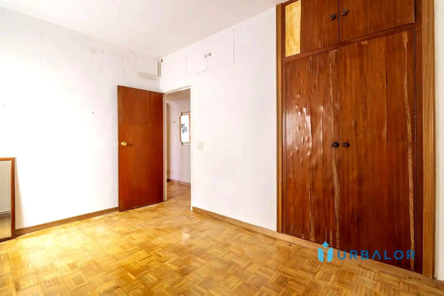 Piso en venta en Alcorcón con Calefacción, Parquet y Terraza