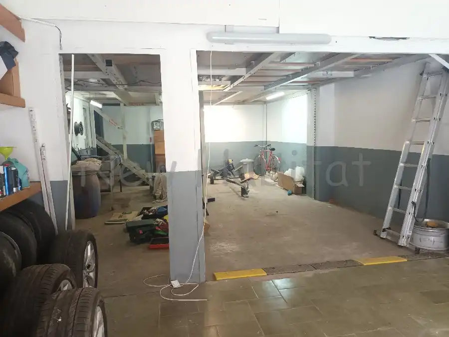 Local comercial en venda a Sur, imagen 2