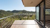 Terrassa de Casa o xalet en venda en Gilet amb Aire condicionat, Calefacció i Jardí privat