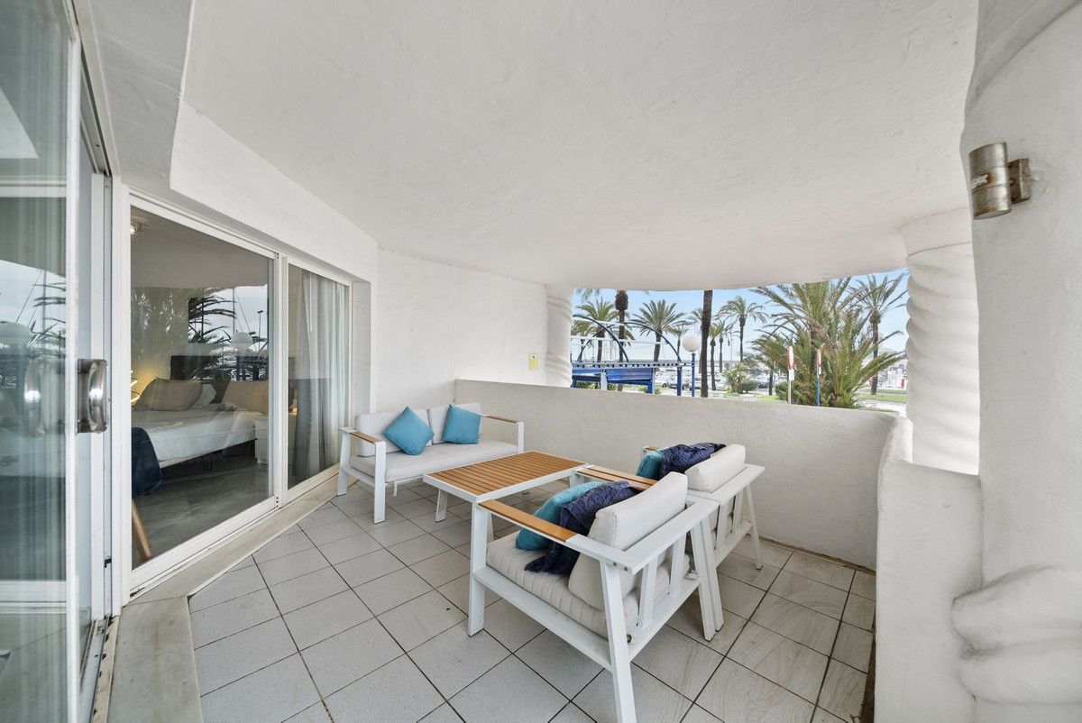 Terraza de Planta baja en venta en Benalmádena con Aire acondicionado y Piscina comunitaria