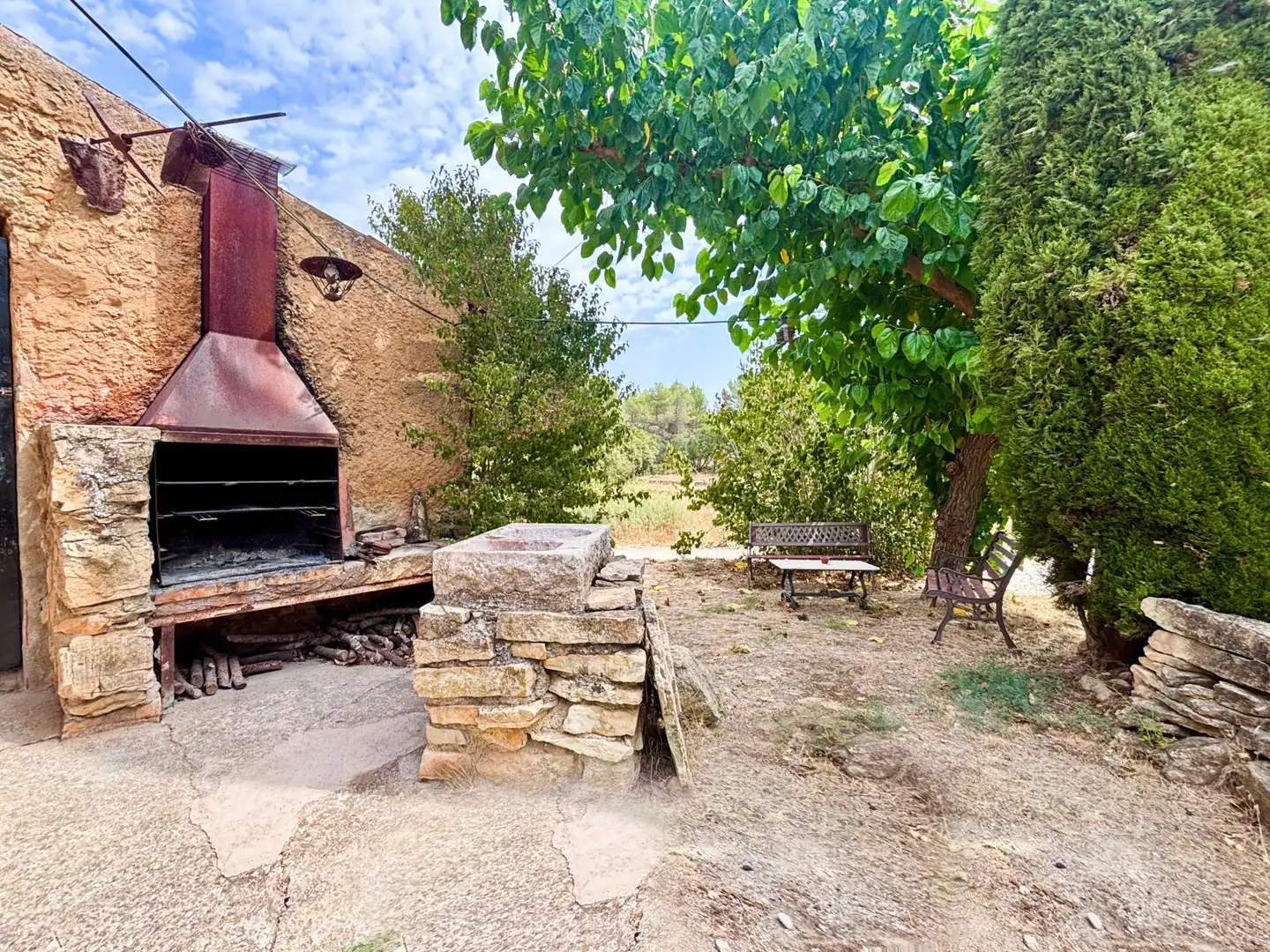 Garden of Country homes for sale in Querol  with Heating, Terrace and Swimming Pool