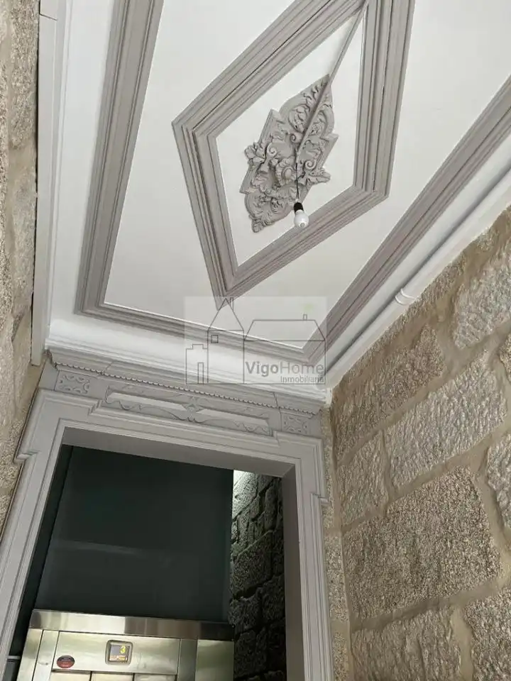 Attic for sale in Vigo   with Heating
