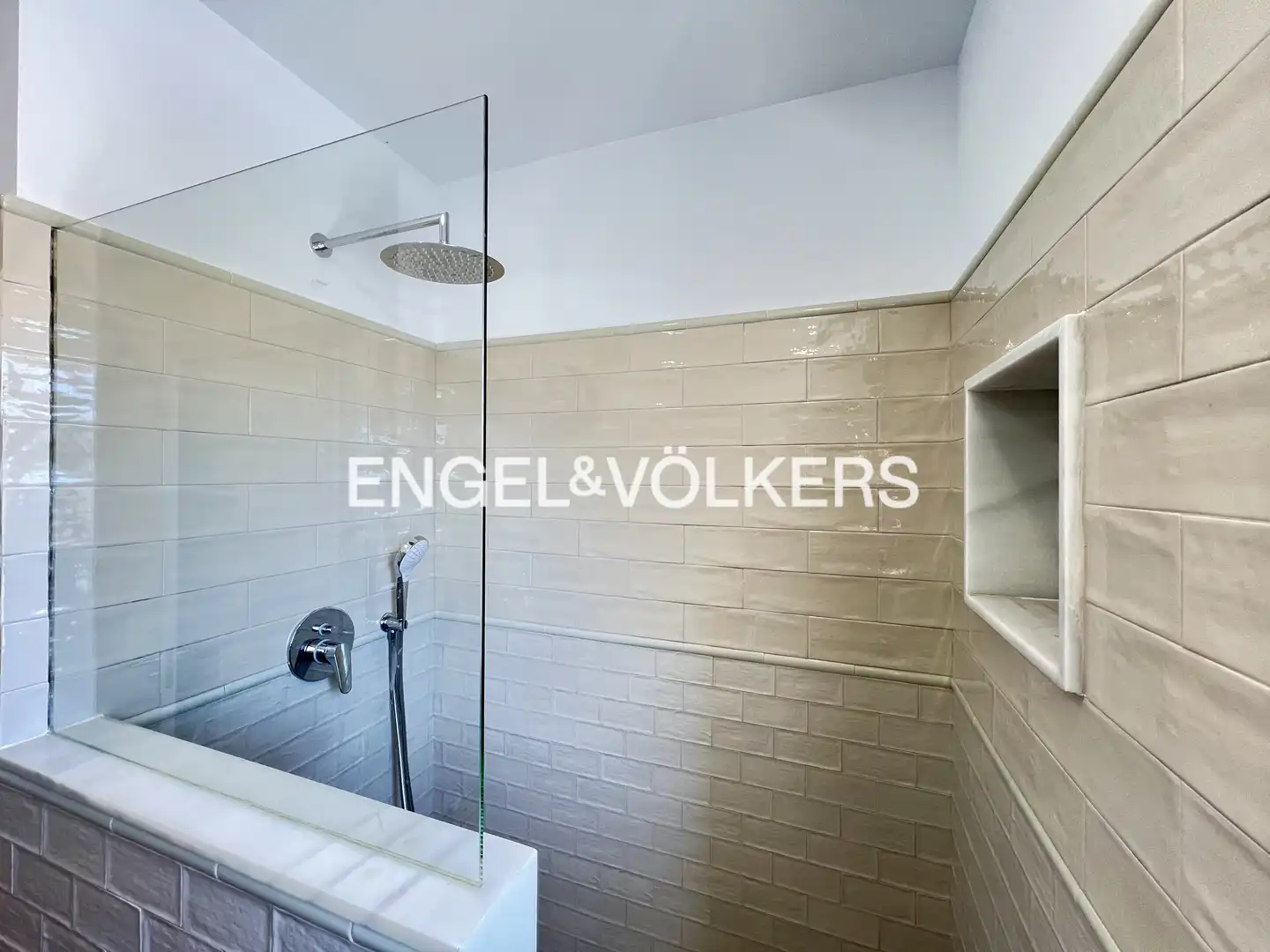 Bathroom of Houses for sale in El Portil  with Air Conditioner, Heating and Private garden