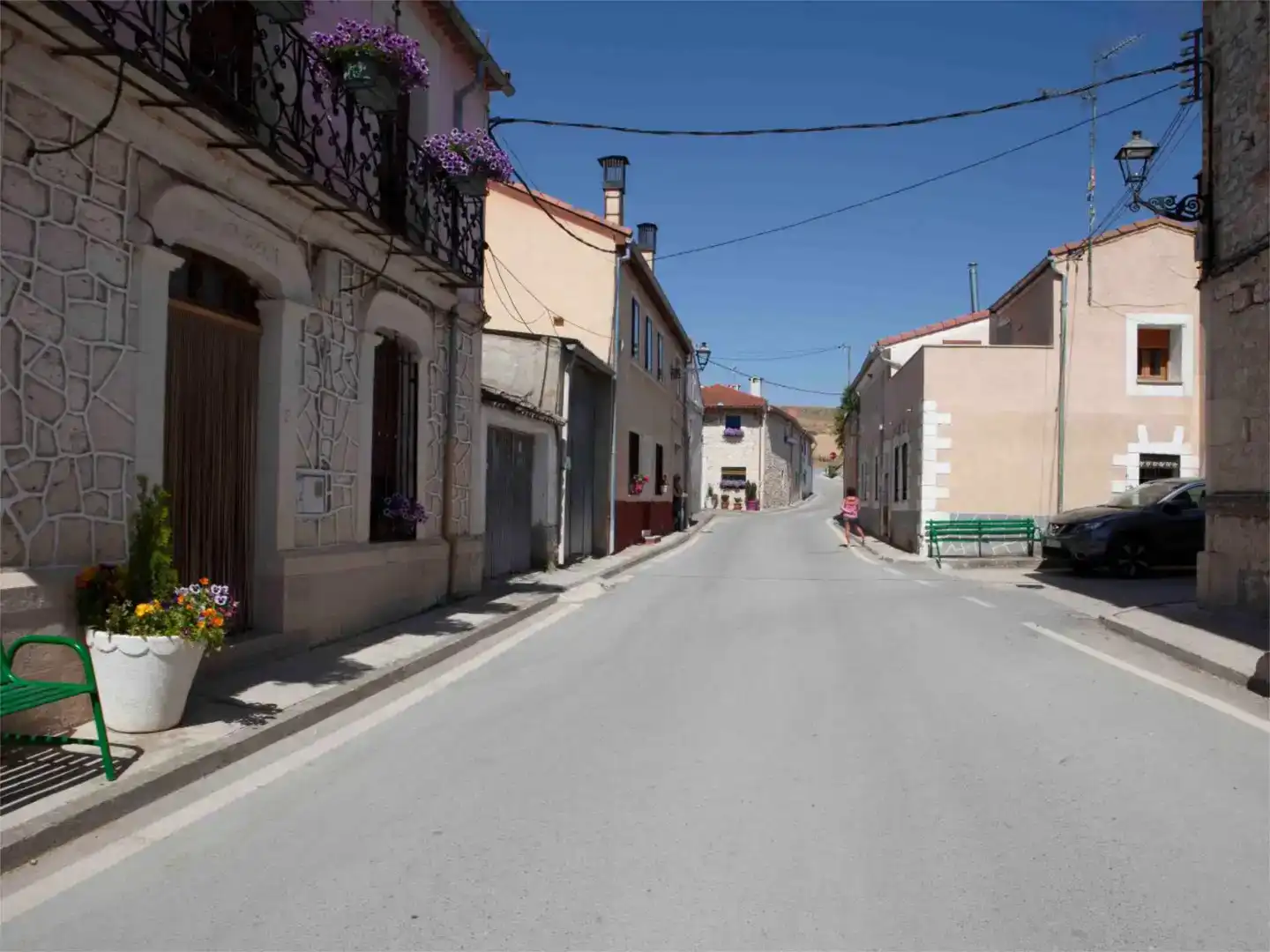 Vista exterior de Casa adosada en venda en Membibre de la Hoz amb Moblat