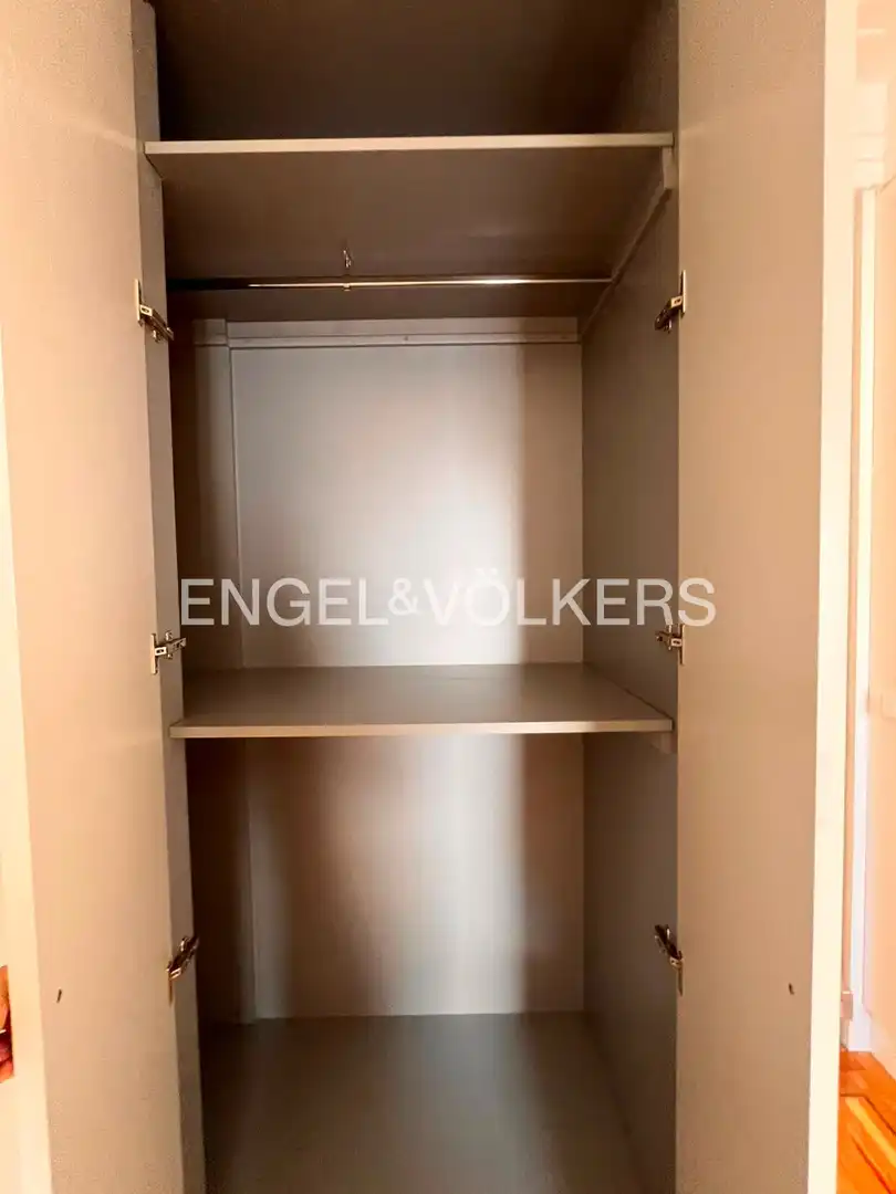 Balcony of Flat for rent in Madrid  with Air Conditioner and Heating
