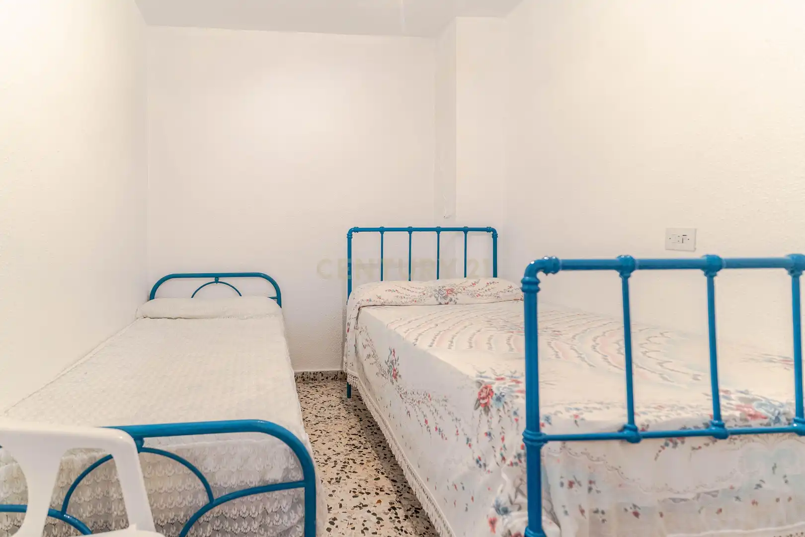 Habitación de Casa adosada en venta en Albuñol con Trastero, Microondas y Balcón