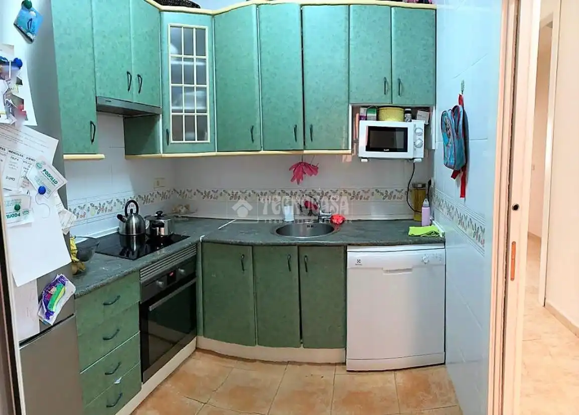 Kitchen of Flat for sale in Fuengirola
