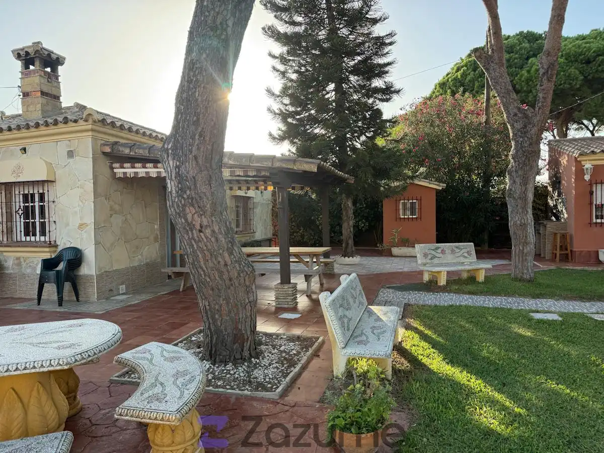 Villa mit Terrasse zur Miete in C. de Nador, imagen 36