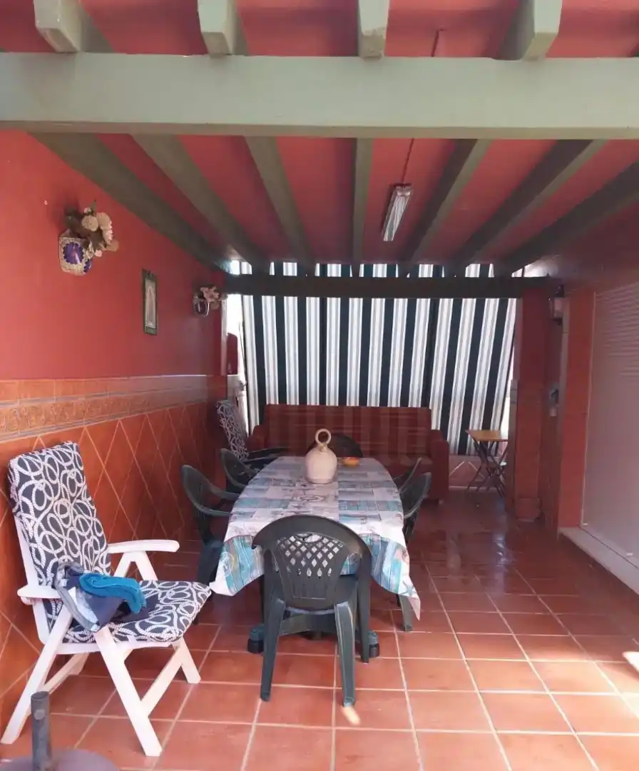 Terrassa de Apartament de lloguer en Algeciras amb Moblat, Forn i Rentadora