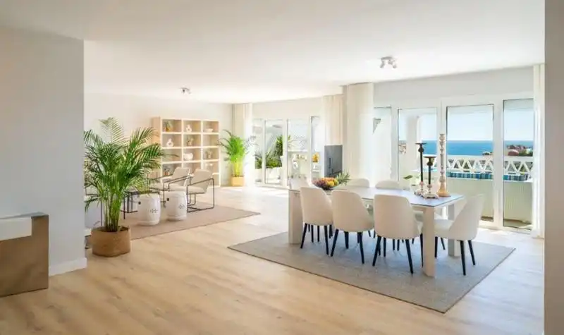 Penthouse mit Terrasse zur Miete in Nueva Andalucía, imagen 4