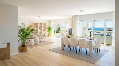 Foto 4 de Ático de alquiler en Puerto Banús, Marbella