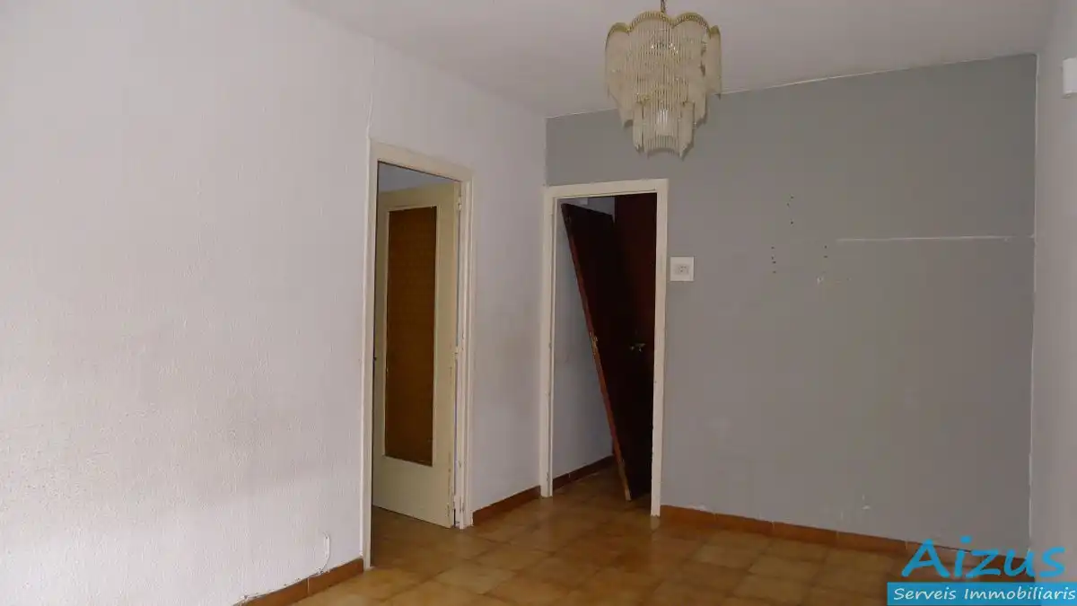 Piso en venta en Carrer de Sant Josep, Can Clos - Pinetons