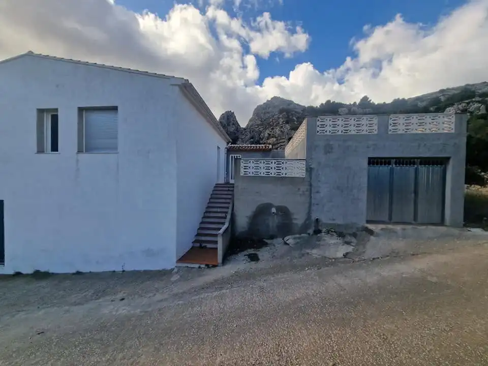Exterior view of Flat for rent in Confrides  with Terrace, Furnished and Oven