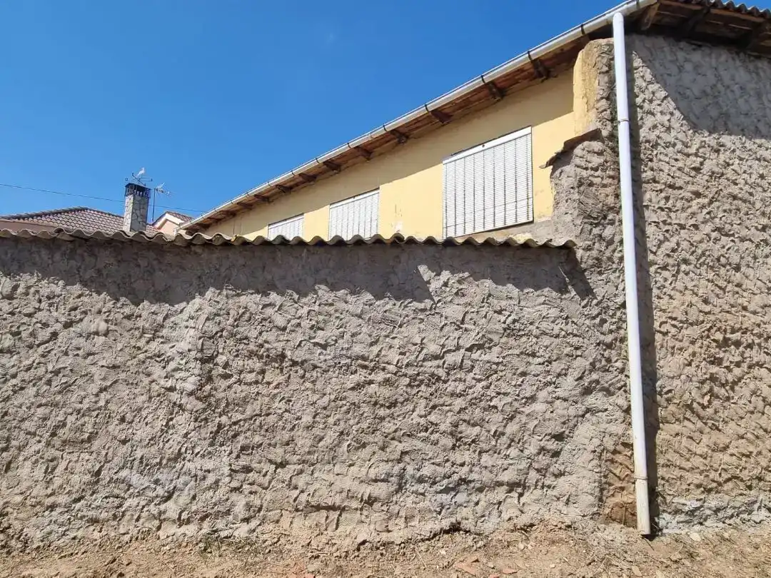 Vista exterior de Casa adosada en venda en Villarejo de Órbigo, León