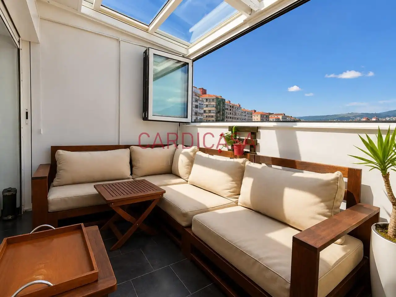 Terrassa de Àtic en venda en Vigo  amb Calefacció, Parquet i Terrassa