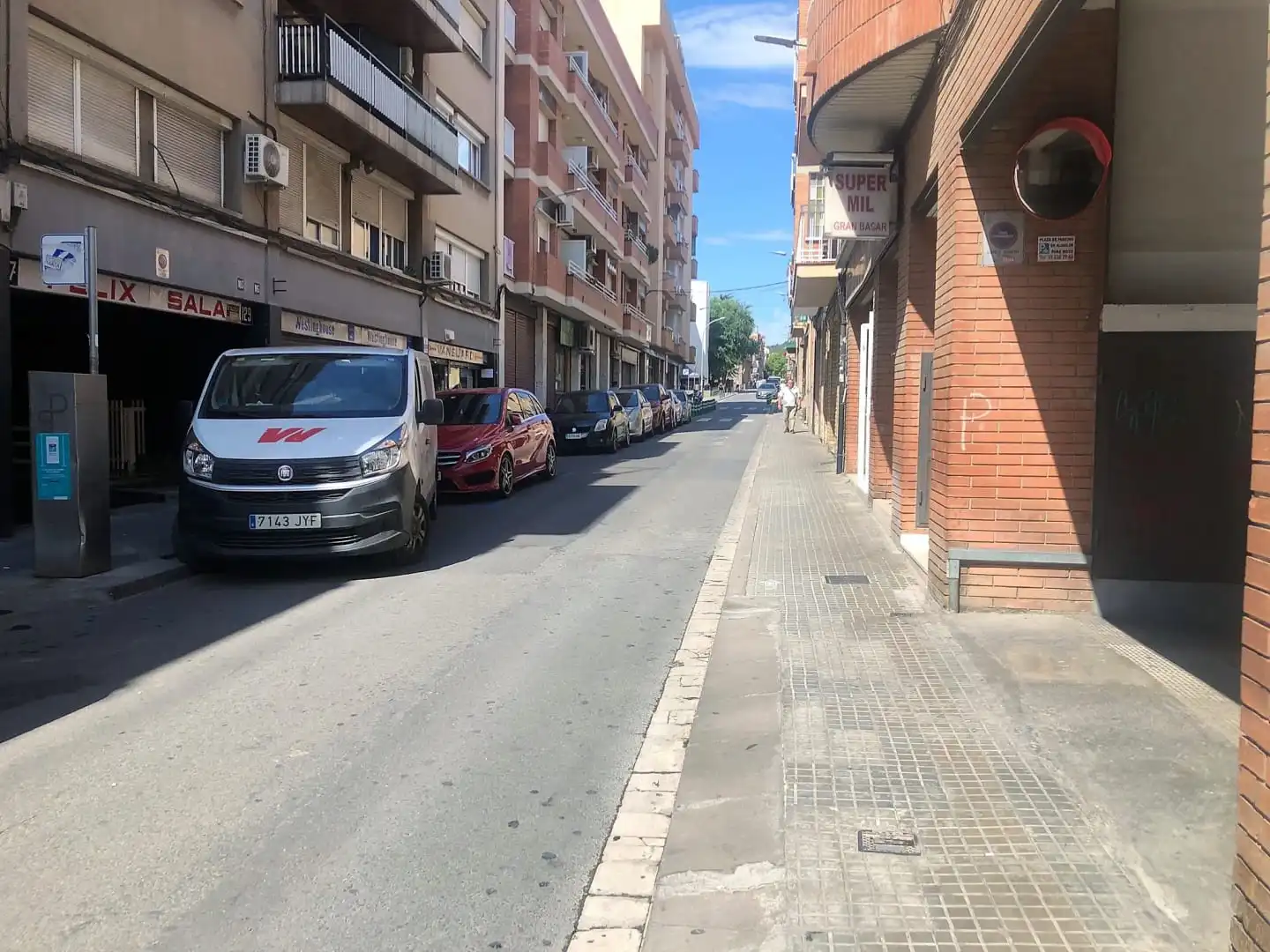 Parkplatz zum Verkauf in C/ Francesc Pi i Margall