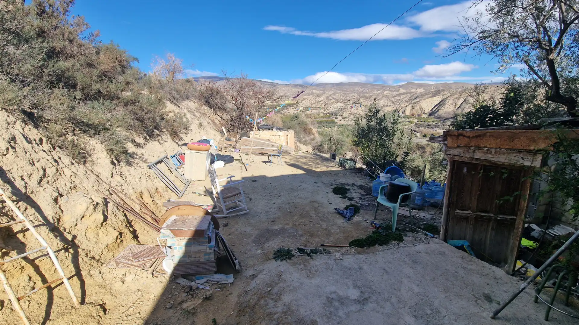 Vista exterior de Finca rústica en venda en Instinción amb Aire condicionat, Jardí privat i Traster