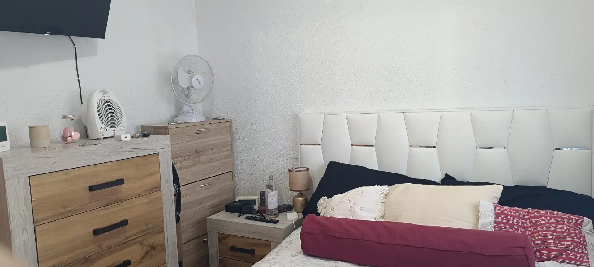 Bedroom of Flat for sale in Sevilla  with Air Conditioner, Terrace and Furnished