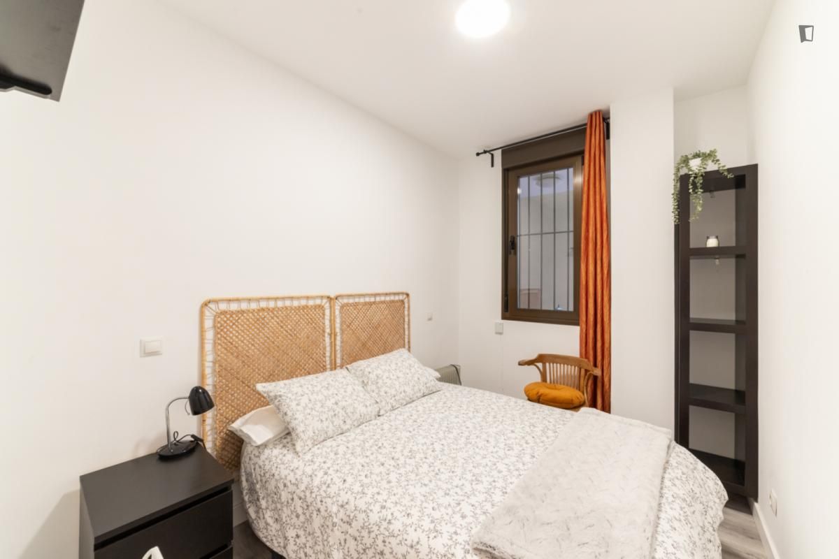 Bedroom of Apartment to rent in  Madrid Capital  with Furnished, Oven and Washing machine