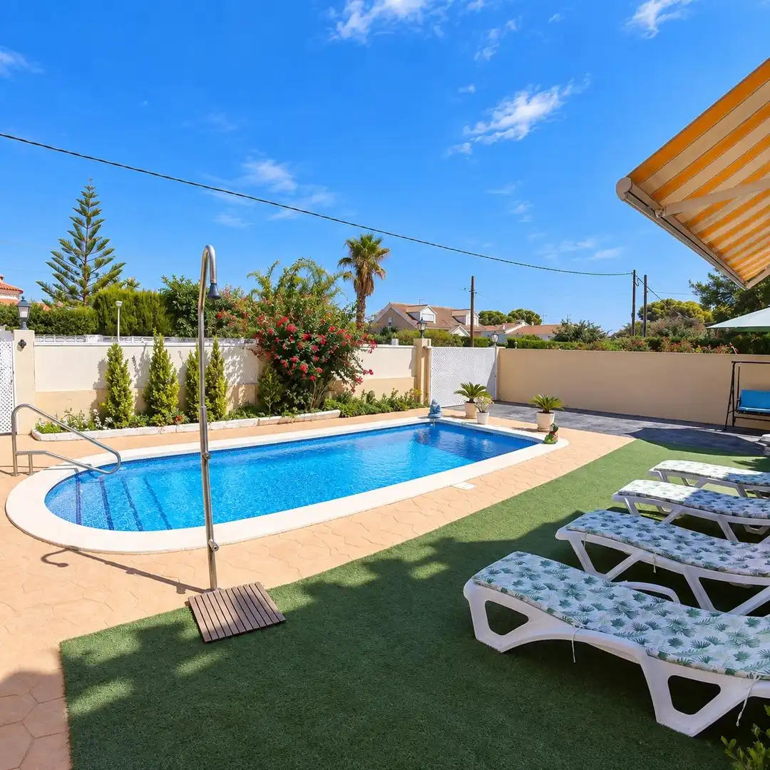 Villa avec piscine à vendre à Les Tres Cales, imagen 2