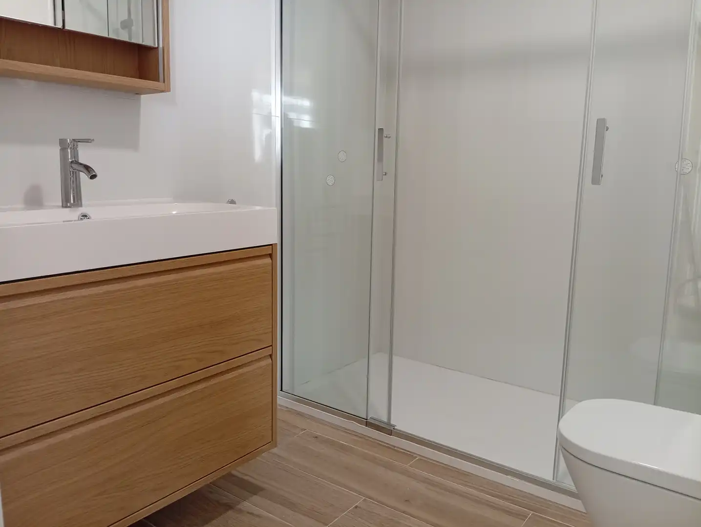 Baño de Piso en venta en Madrid con Aire acondicionado, Calefacción y Amueblado