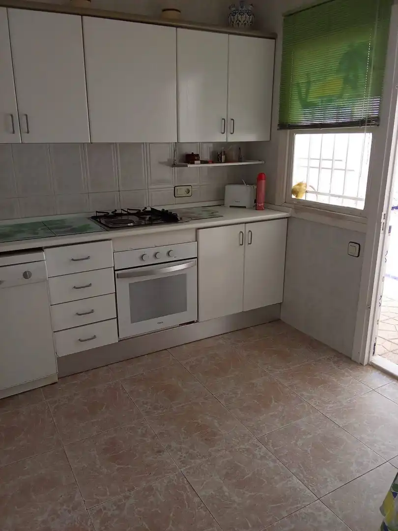 Cuina de Finca rústica en venda en Pilar de la Horadada amb Moblat