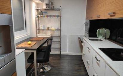 Kitchen of Flat to rent in Santiago de Compostela   with Air Conditioner, Furnished and TV