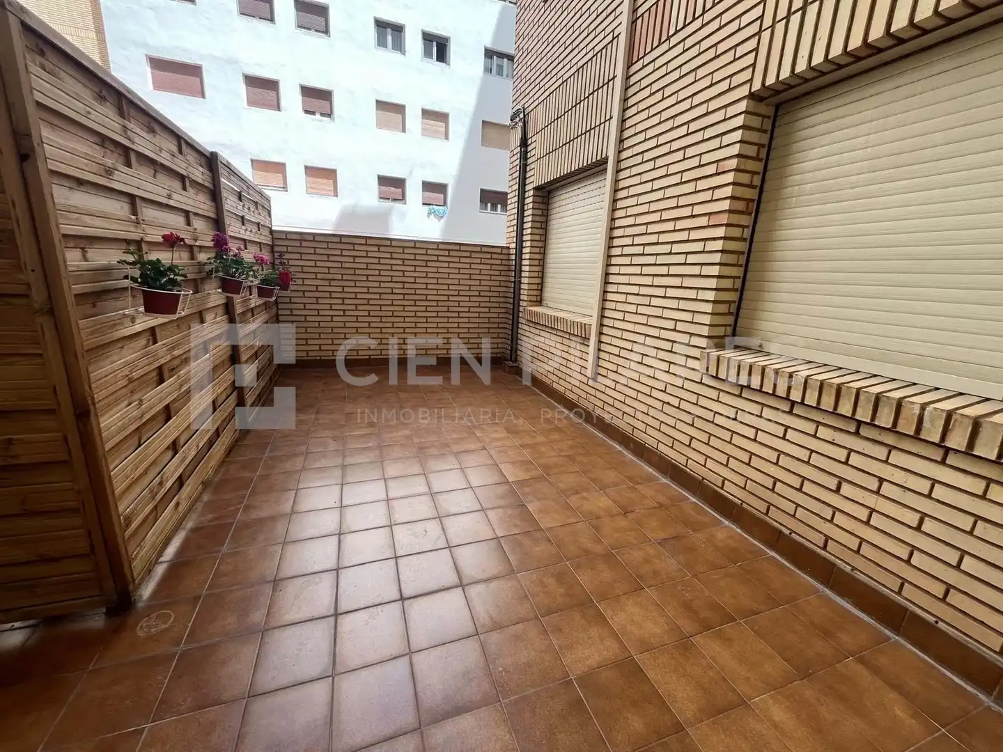 Room in C/ SAN ANTON, Gran Via
